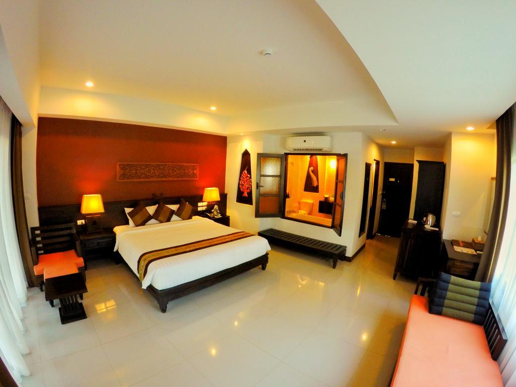 Navatara Phuket Resort - SHA Plus Rawai Eksteriør bilde