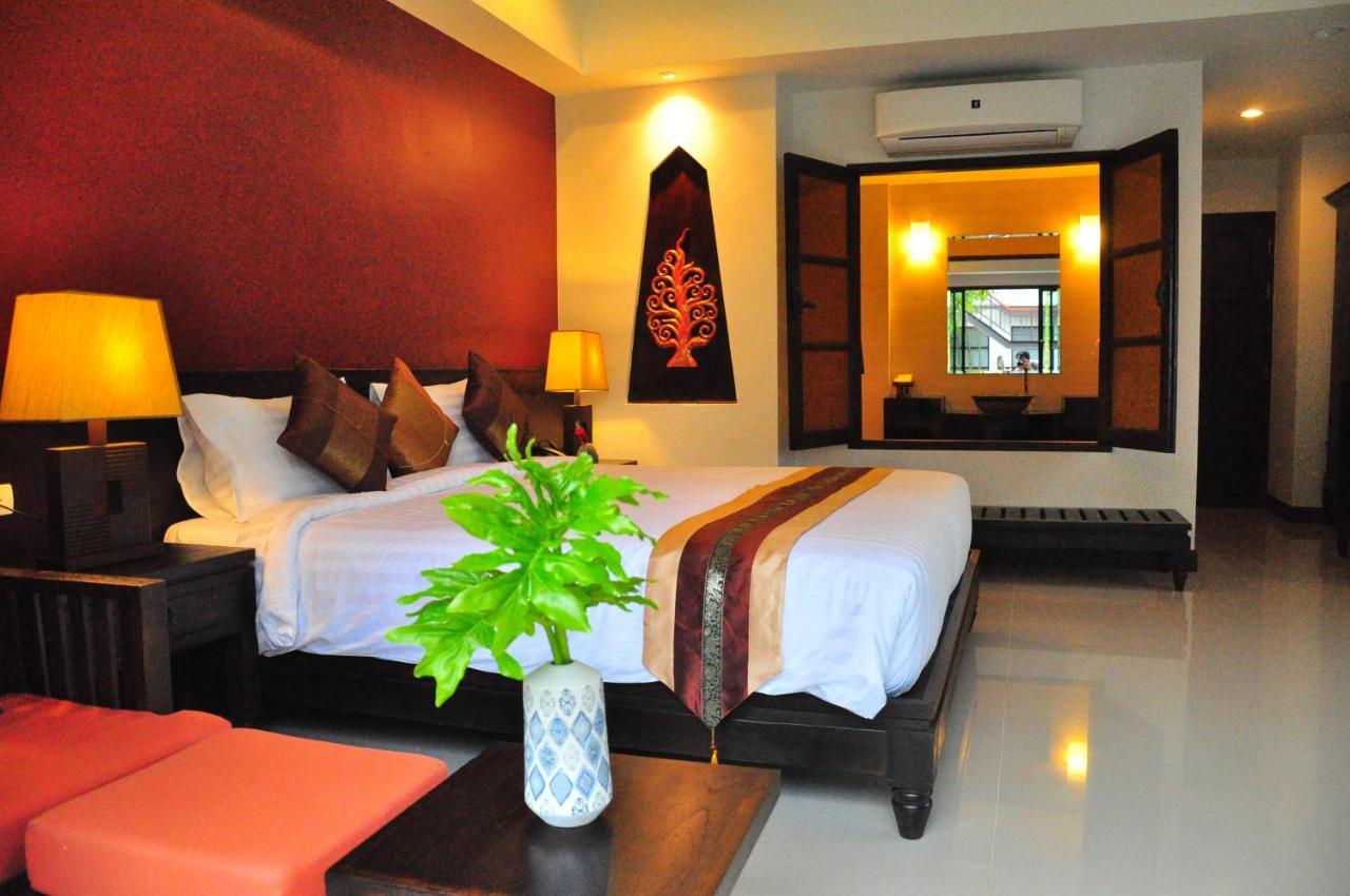 Navatara Phuket Resort - SHA Plus Rawai Eksteriør bilde